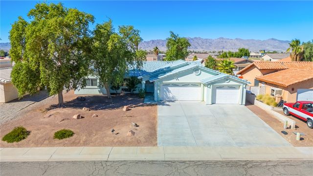 5735 S Sunrise Drive, Fort Mohave, AZ 86426