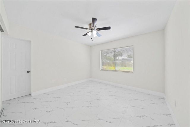 866 Vance Circle NE, Palm Bay, FL 32905