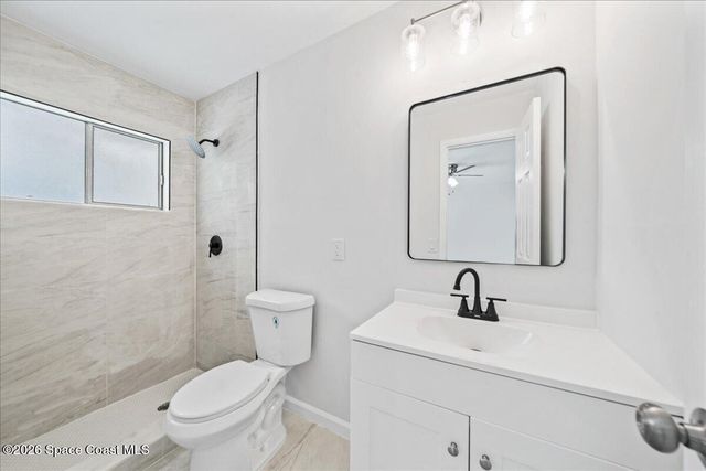 866 Vance Circle NE, Palm Bay, FL 32905