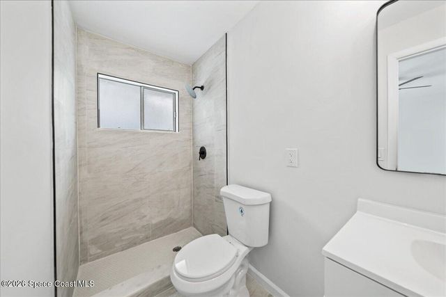 866 Vance Circle NE, Palm Bay, FL 32905