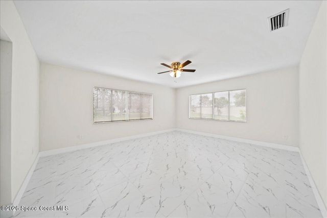 866 Vance Circle NE, Palm Bay, FL 32905