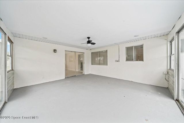 866 Vance Circle NE, Palm Bay, FL 32905