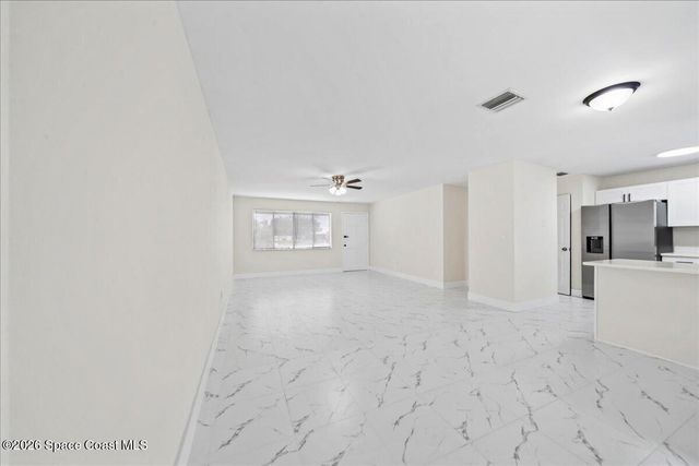 866 Vance Circle NE, Palm Bay, FL 32905