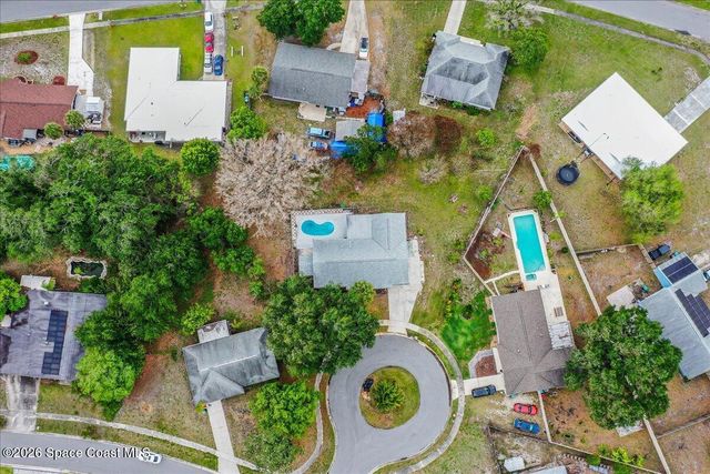 866 Vance Circle NE, Palm Bay, FL 32905