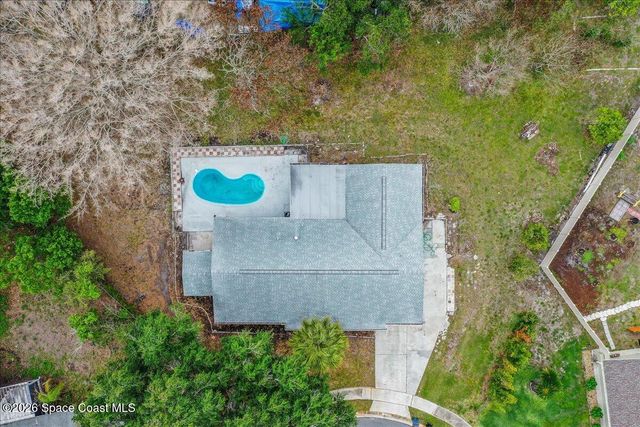 866 Vance Circle NE, Palm Bay, FL 32905