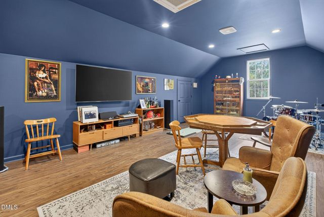 8908 Weaver Crossing Road, Apex, NC 27502