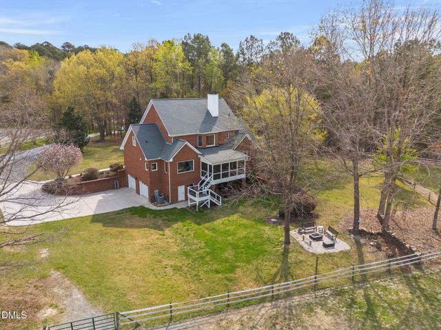 8908 Weaver Crossing Road, Apex, NC 27502