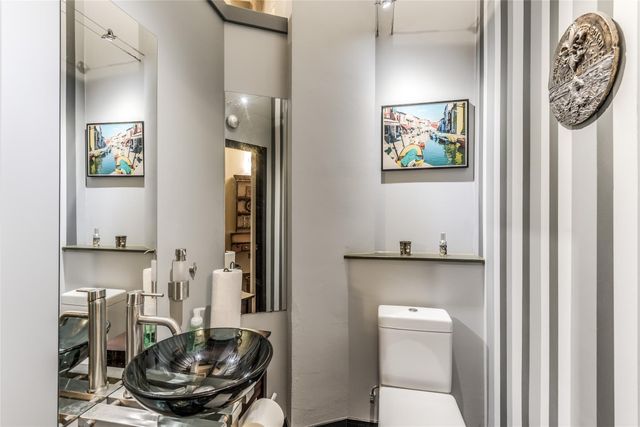 705 Main Street 215, Houston, TX 77002