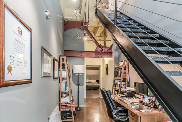 705 Main Street 215, Houston, TX 77002
