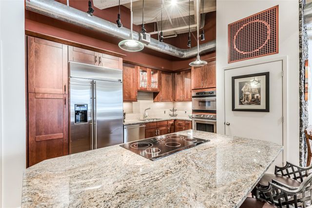 705 Main Street 215, Houston, TX 77002
