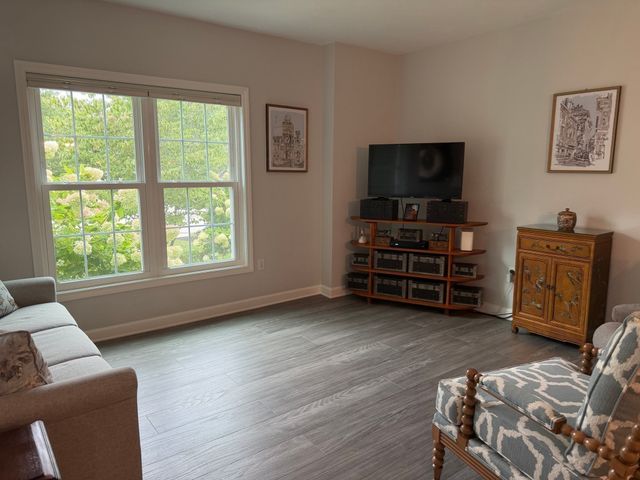 4 Village Dr 4, Quincy, MA 02169