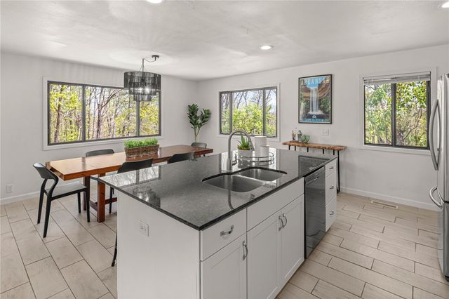 2 Southport Lane, Bella Vista, AR 72715