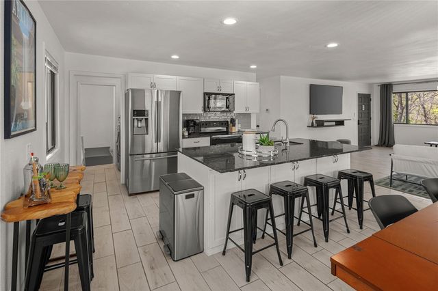 2 Southport Lane, Bella Vista, AR 72715