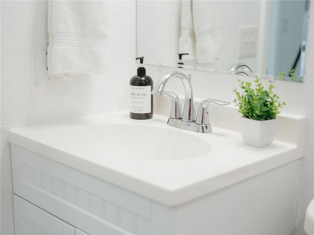 2 Southport Lane, Bella Vista, AR 72715