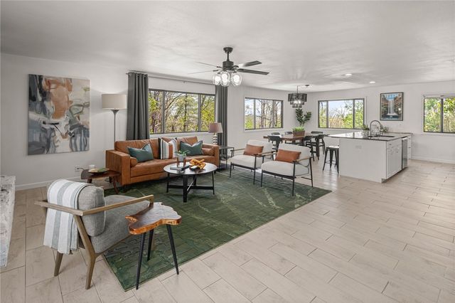 2 Southport Lane, Bella Vista, AR 72715