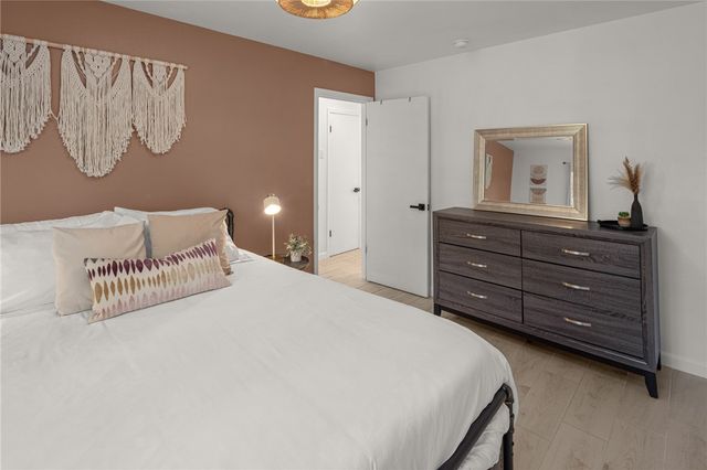 2 Southport Lane, Bella Vista, AR 72715