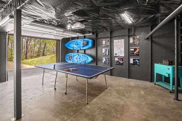 2 Southport Lane, Bella Vista, AR 72715