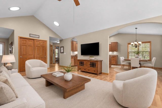 W7245 SUNFIELD DRIVE, Greenville, WI 54942