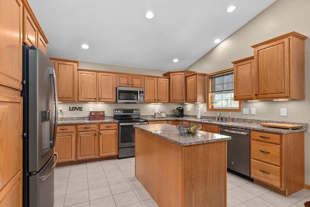 W7245 SUNFIELD DRIVE, Greenville, WI 54942