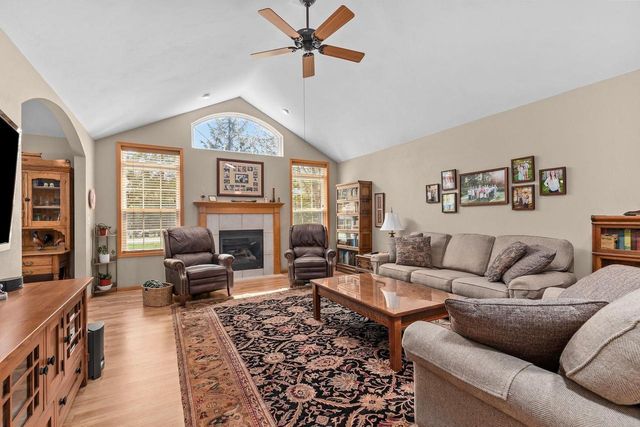 W7245 SUNFIELD DRIVE, Greenville, WI 54942