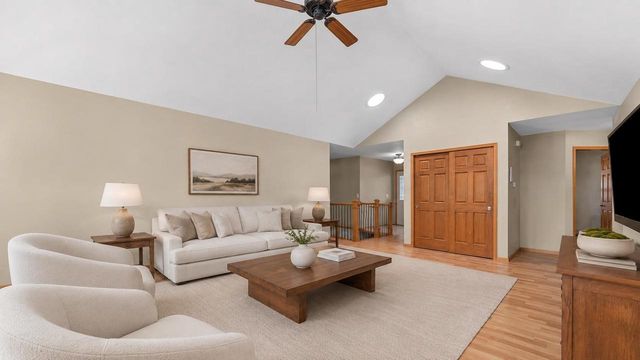 W7245 SUNFIELD DRIVE, Greenville, WI 54942