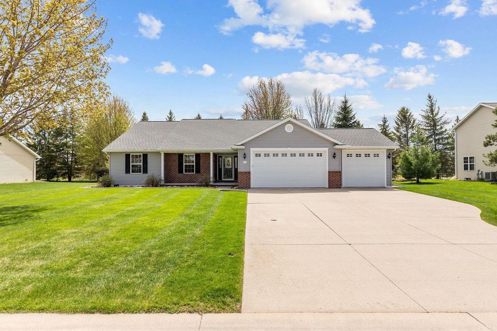 W7245 SUNFIELD DRIVE, Greenville, WI 54942