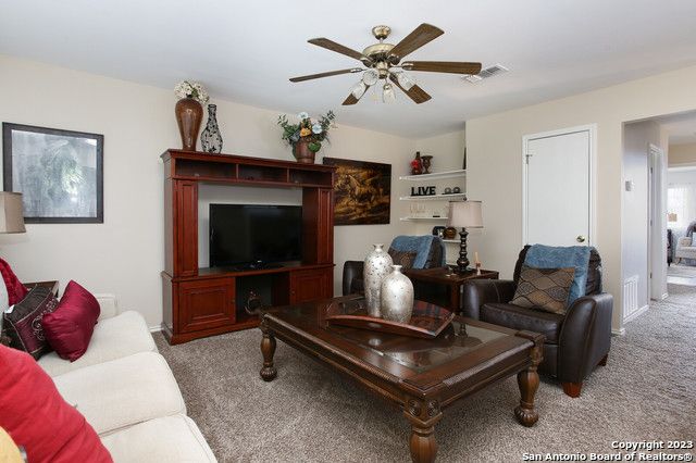 6010 WOOD BYU, San Antonio, TX 78249