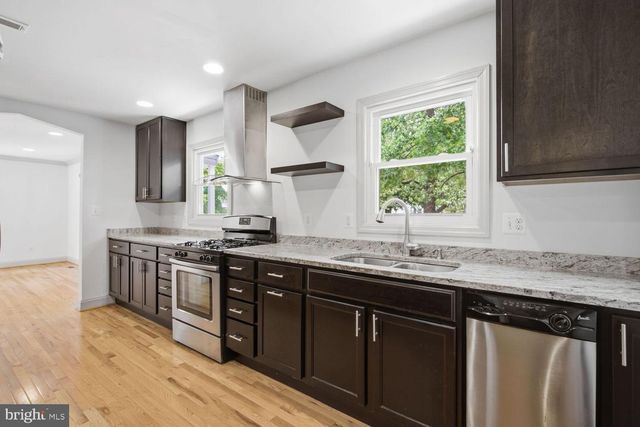 3001 LANCER PL, Hyattsville, MD 20782
