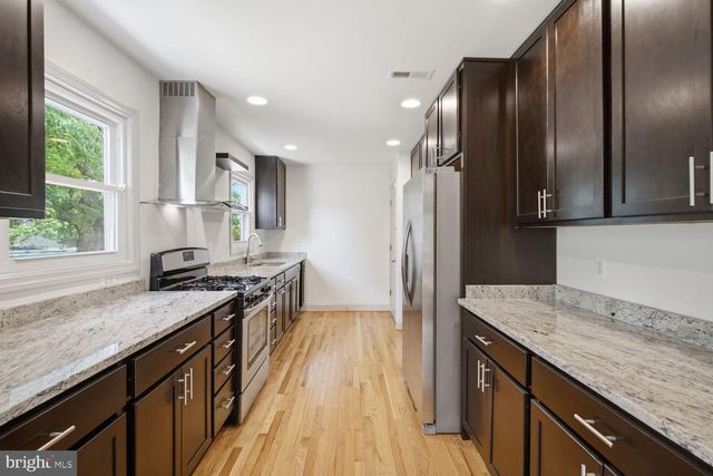 3001 LANCER PL, Hyattsville, MD 20782