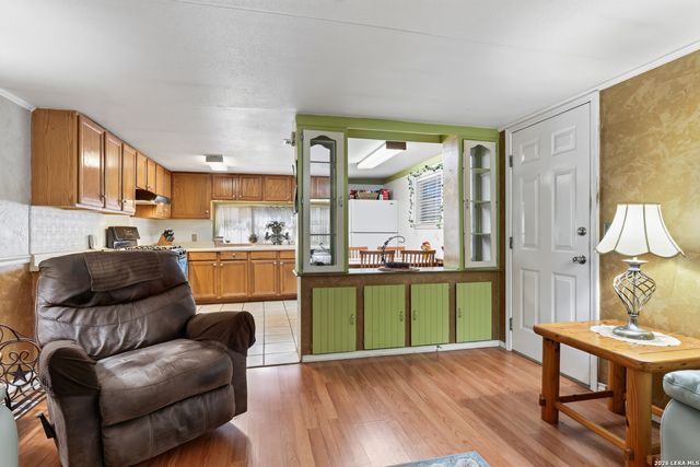 331 RIVER Bend Dr, New Braunfels, TX 78130