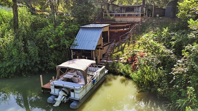 331 RIVER Bend Dr, New Braunfels, TX 78130