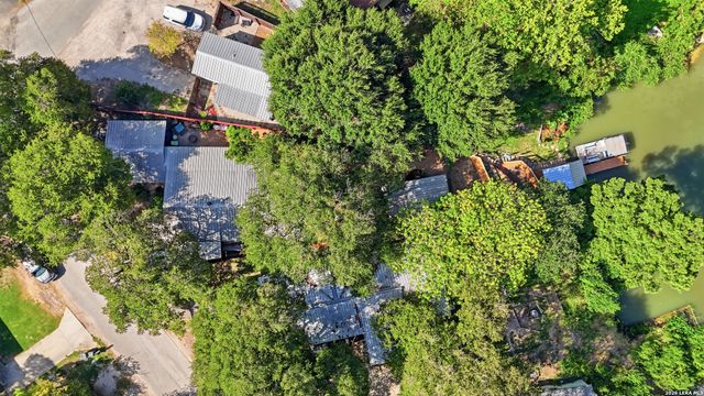 331 RIVER Bend Dr, New Braunfels, TX 78130