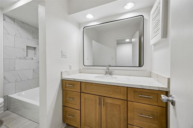 705 Harold Street 1, Houston, TX 77006