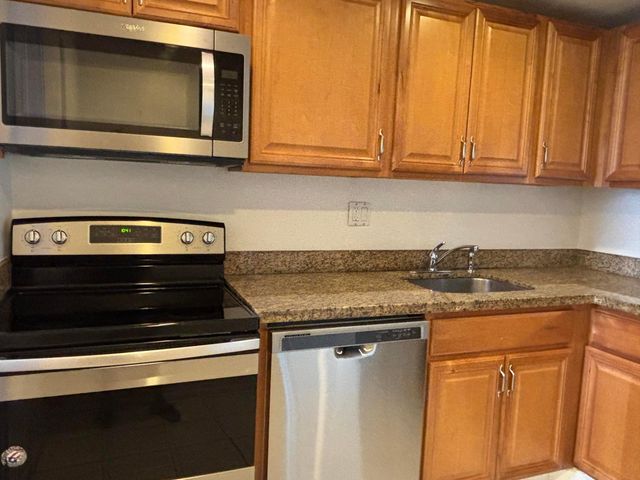 8051 S Colony Circle 107, Tamarac, FL 33321