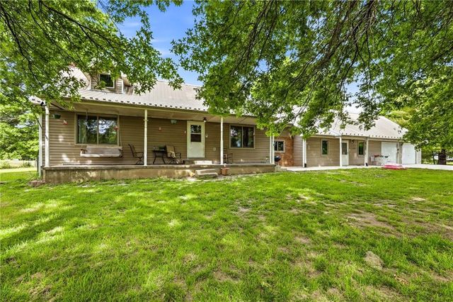 16614 S Hadsell Road, Pleasant Hill, MO 64080