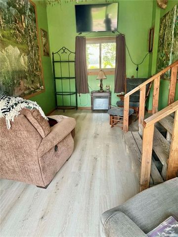 16614 S Hadsell Road, Pleasant Hill, MO 64080