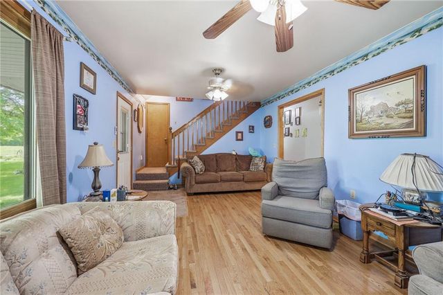 16614 S Hadsell Road, Pleasant Hill, MO 64080