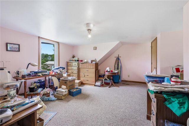 16614 S Hadsell Road, Pleasant Hill, MO 64080