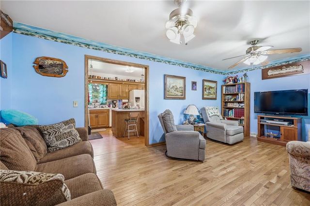 16614 S Hadsell Road, Pleasant Hill, MO 64080