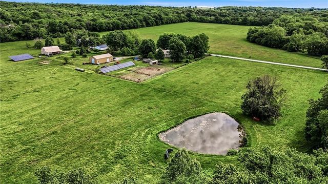 16614 S Hadsell Road, Pleasant Hill, MO 64080