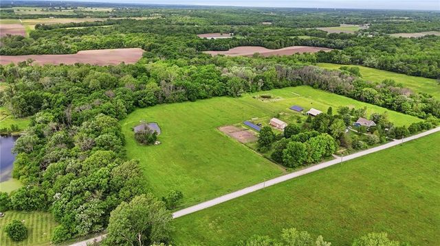 16614 S Hadsell Road, Pleasant Hill, MO 64080