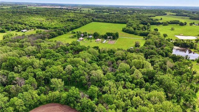 16614 S Hadsell Road, Pleasant Hill, MO 64080