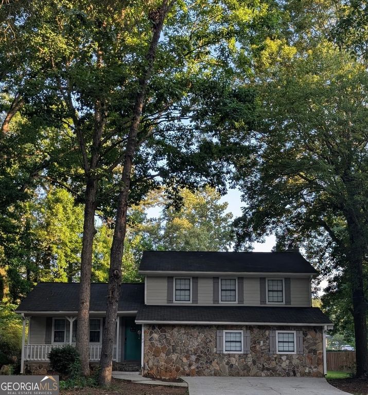 102 Jennifer Lane, Mcdonough, GA 30253