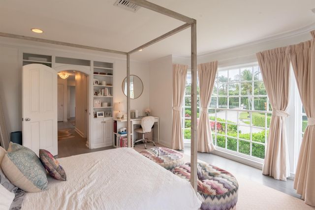 361 Crescent Drive, Palm Beach, FL 33480