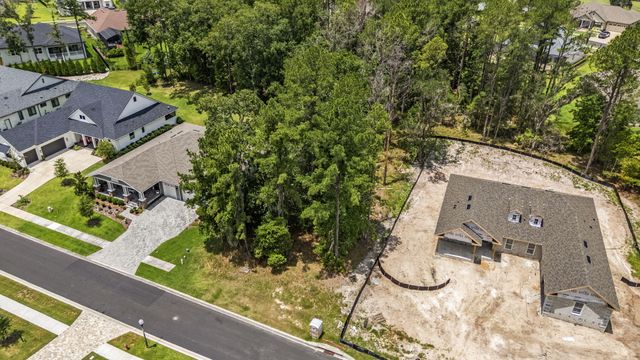 5049 Elm Leaf Drive, Brooksville, FL 34601