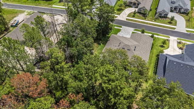 5049 Elm Leaf Drive, Brooksville, FL 34601