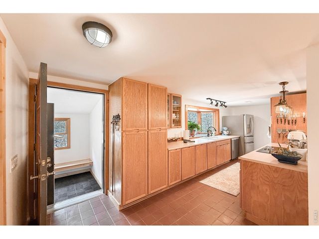 34 Cedar Dr, Lyons, CO 80540