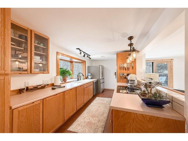 34 Cedar Dr, Lyons, CO 80540