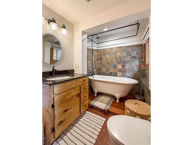 34 Cedar Dr, Lyons, CO 80540