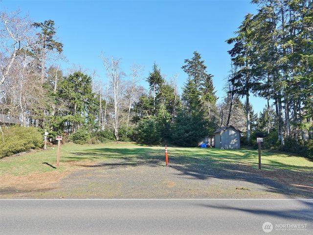292 Duck Lake Drive SE, Ocean Shores, WA 98569